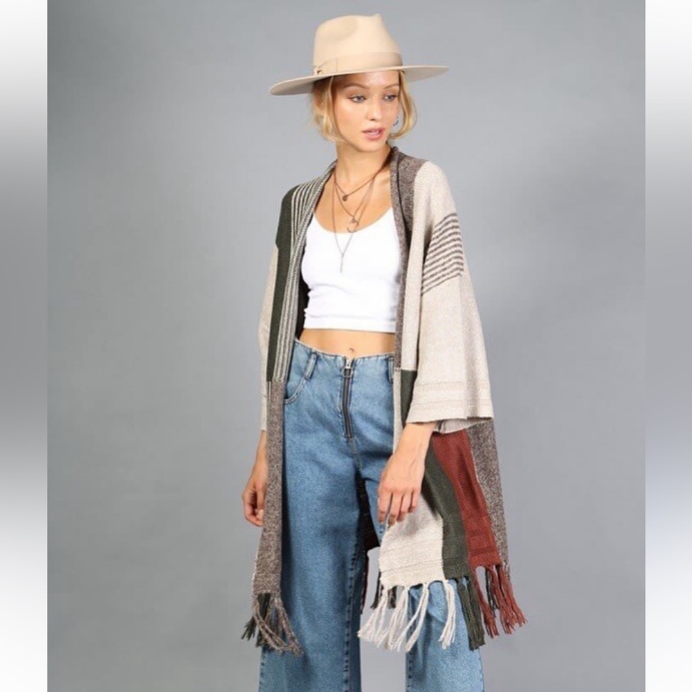 Loveriche Colorblock Fringe Cardigan